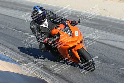 media/Dec-04-2025-Racers Edge (Thu) [[5ebc9f124d]]/3-B Group/7-Session 4 (Turn 10 Inside)/